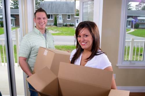 Crystal Palace man and van service for local collections, deliveries, and removals