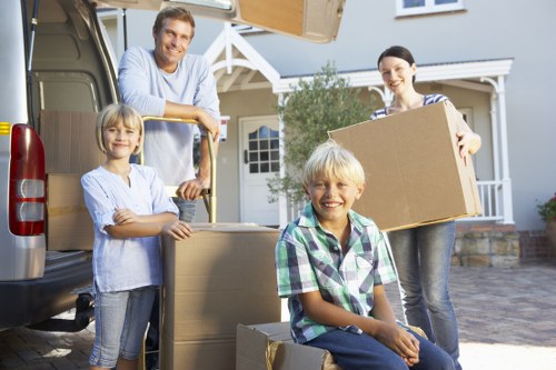 Practical moving support for homes and small businesses in Crystal Palace