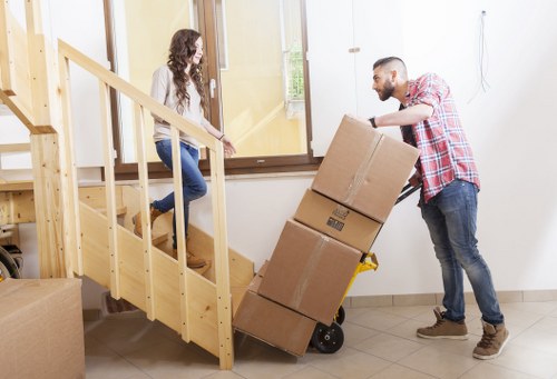 Local commercial movers navigating access in Crystal Palace
